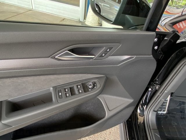 2025 Volkswagen Golf GTI SE