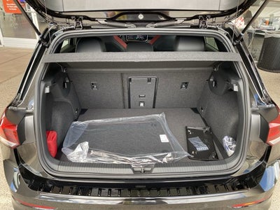 2025 Volkswagen Golf GTI SE