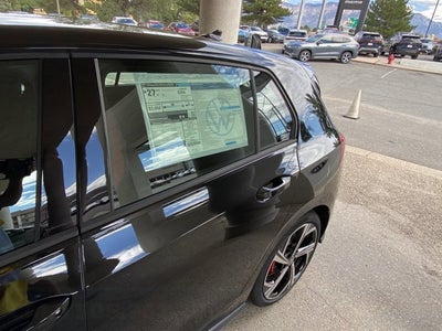 2025 Volkswagen Golf GTI SE