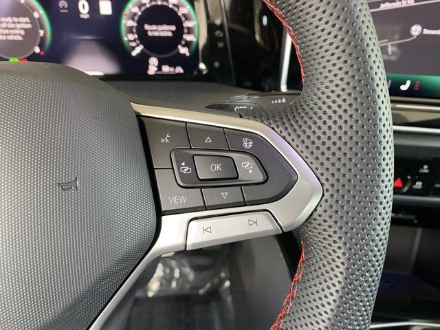 2025 Volkswagen Golf GTI SE