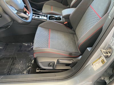 2026 Volkswagen Golf GTI SE