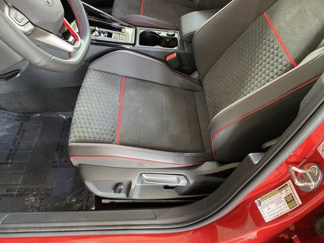 2026 Volkswagen Golf GTI SE