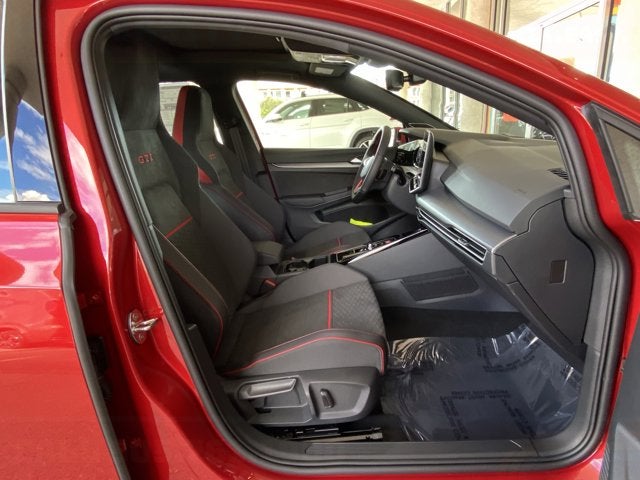 2026 Volkswagen Golf GTI SE