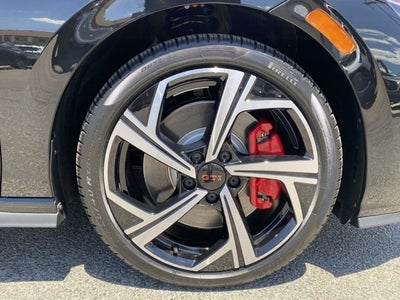 2026 Volkswagen Golf GTI SE