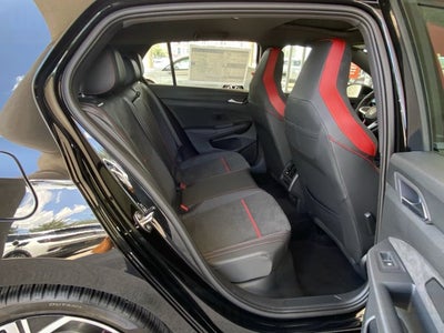 2026 Volkswagen Golf GTI SE