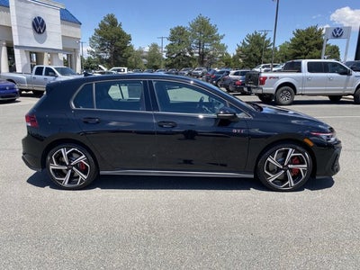 2026 Volkswagen Golf GTI SE